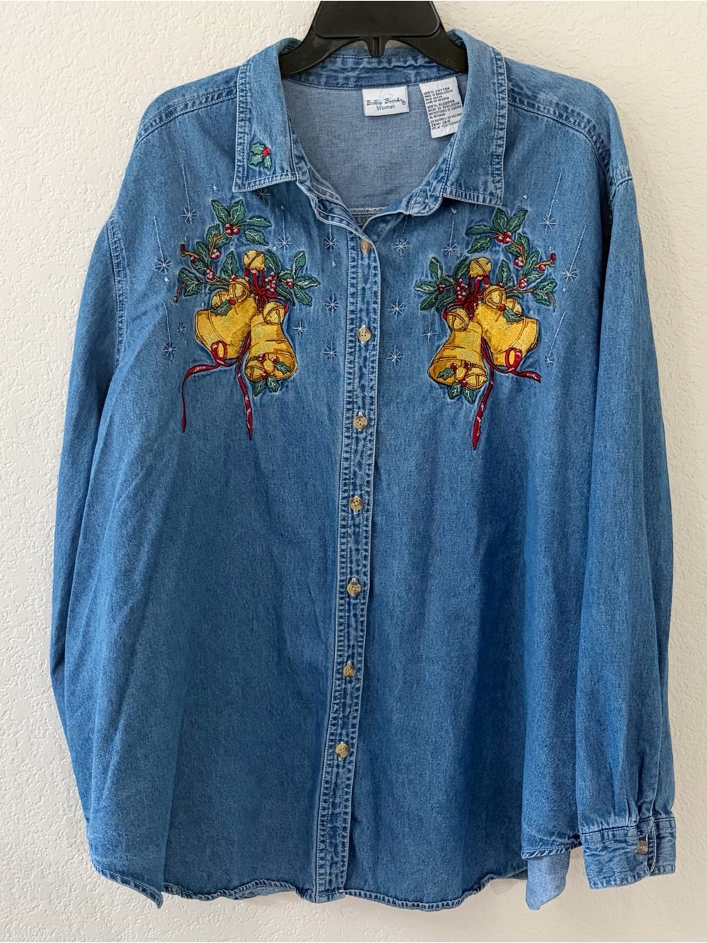 Bobbie Brooks Woman Plus Size 26W/28W Shirt Denim Embroidered Christmas Holiday